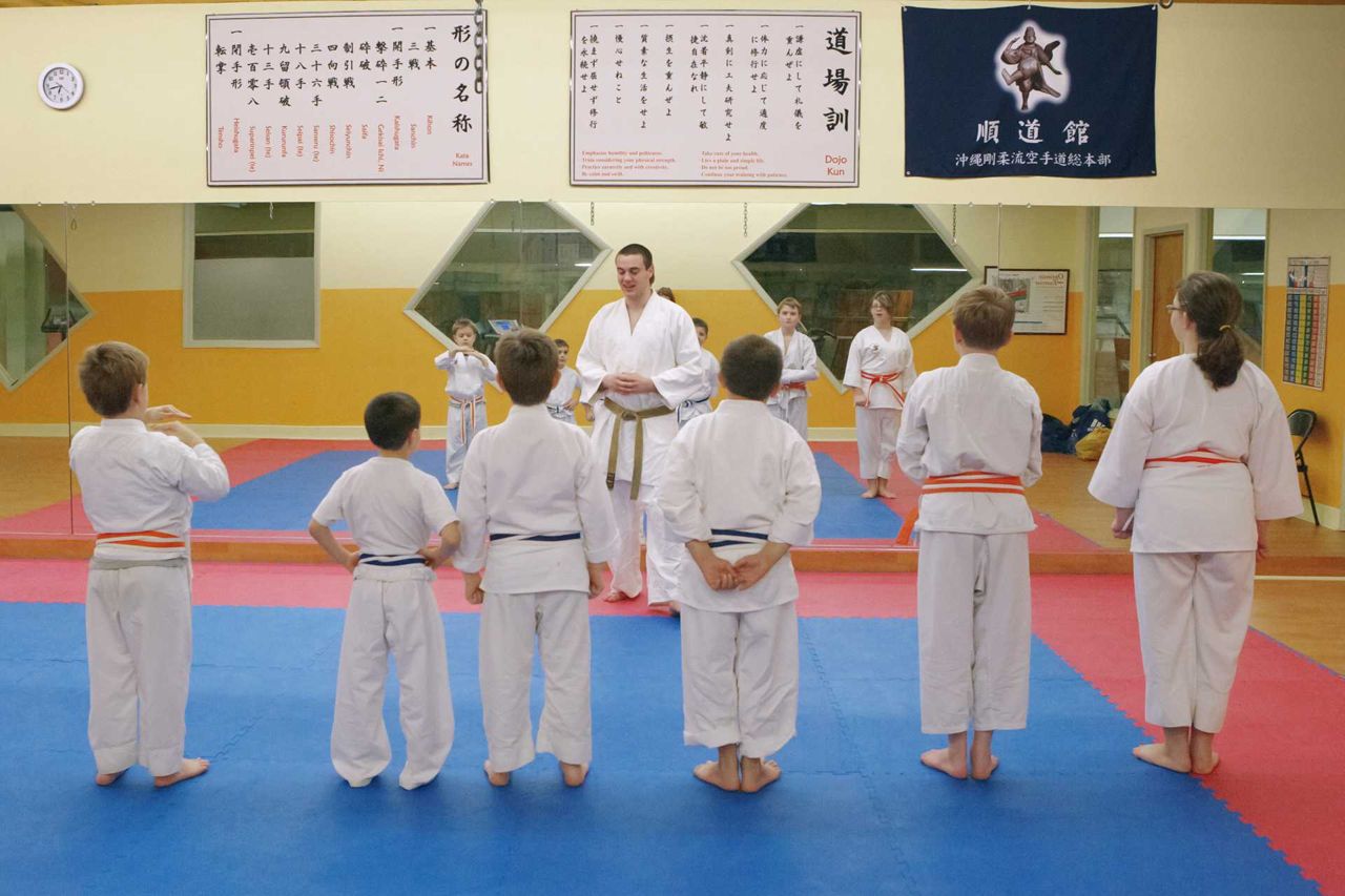 Kids karate class lined up
